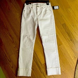 Joe’s Jeans White Denim Straight Crop Pants.